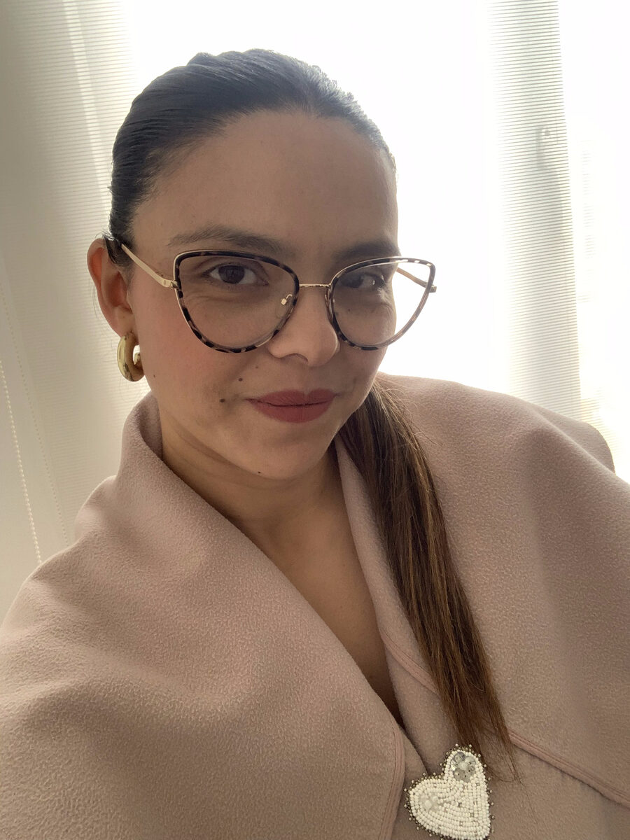 Lorena González — El Gran Milagro